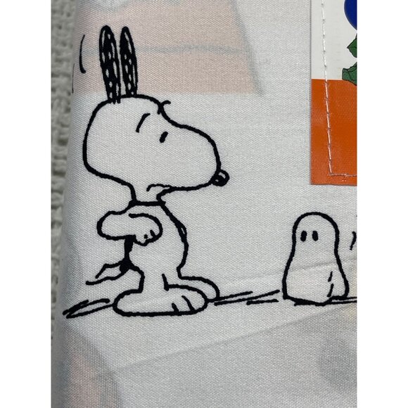 Peanuts Halloween Twin Sheet Set With Snoopy & Woodstock Design By Berkshire - Picture 4 of 5